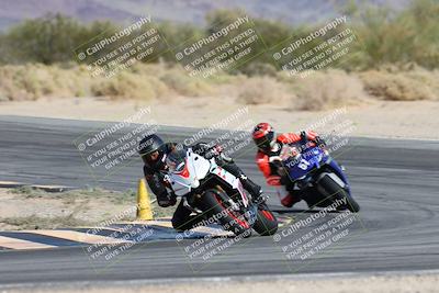 media/Nov-16-2025-Race Pace (Sun) [[8c5fa54630]]/Non Verified Riders (1st 20 Minutes)/2-Turn 10 (1010am)/